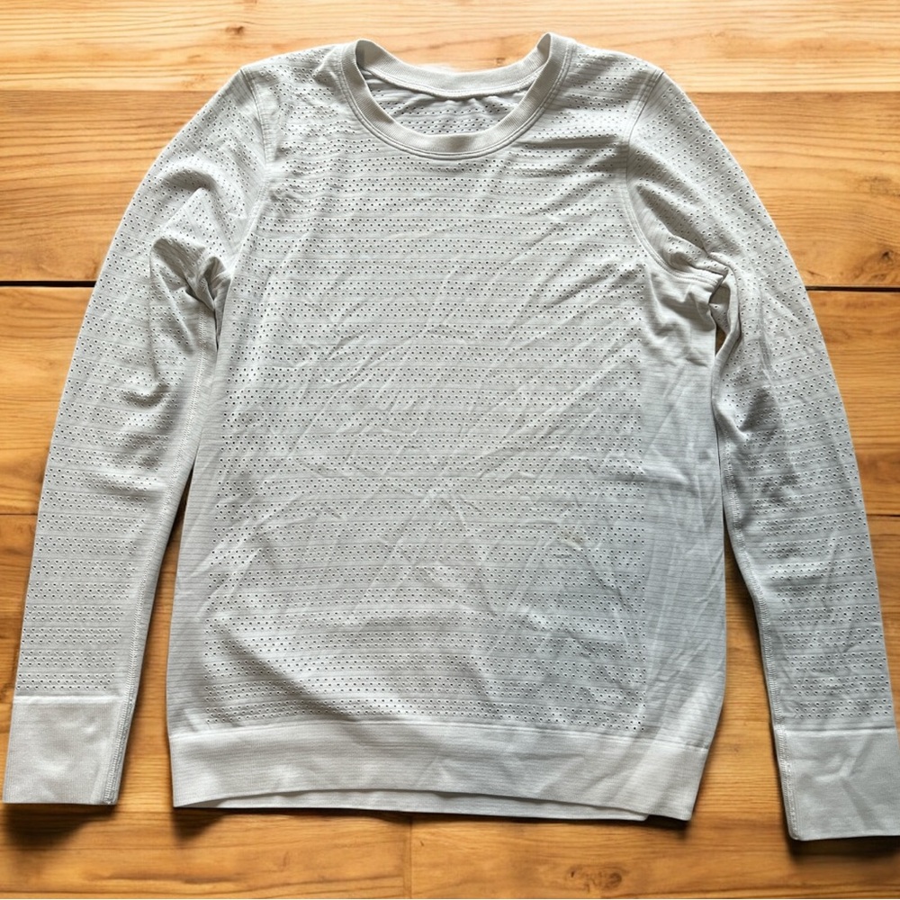 Lululemon‎ Long Sleeve Mesh Athletic Top Womens Medium White Lightweight